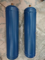 nitrous oxide (small cylinders)